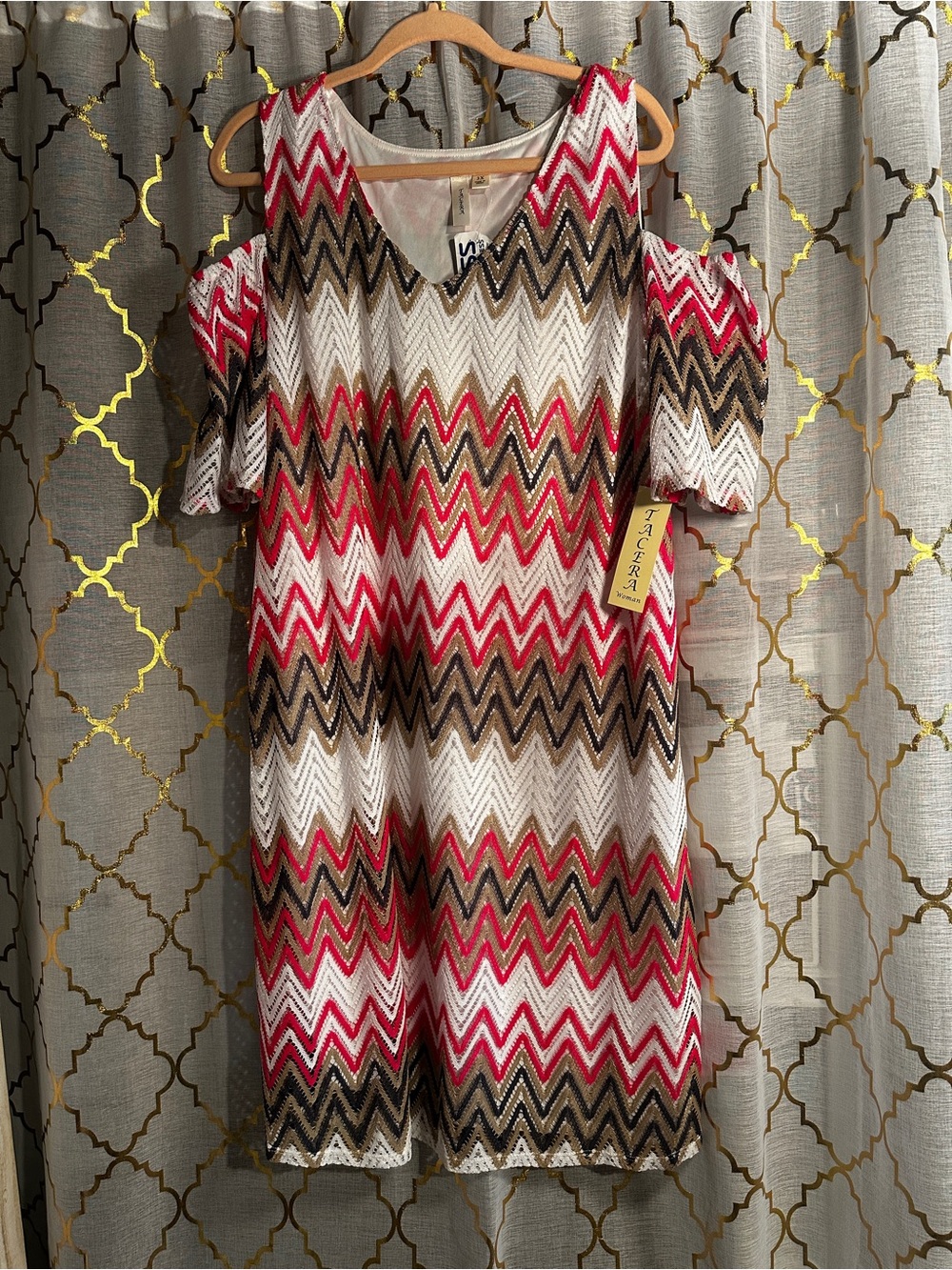 Cold-Shoulder Chevron Mini Dress in Hot Pink,Brown & White Chevron pattern, 3X,